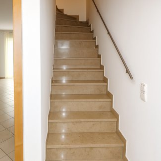 Treppe zum OG