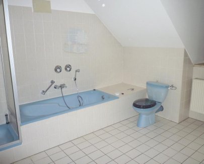 ...Wanne und Dusche