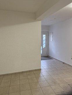 Zum zweiten...